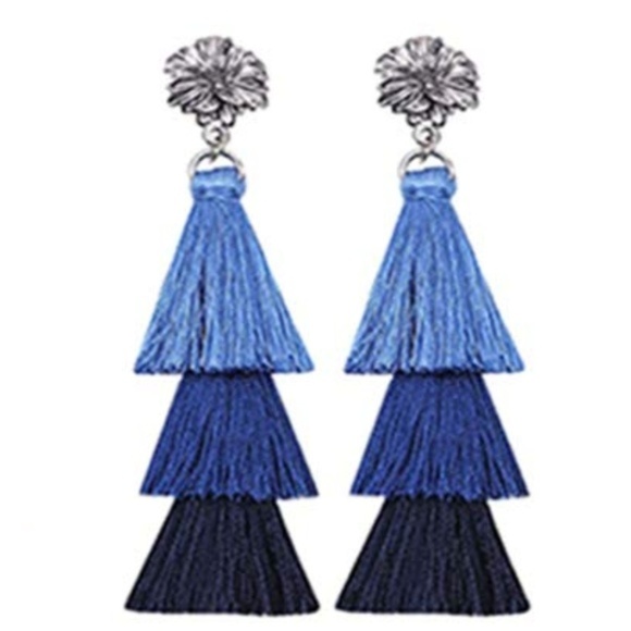 C.C. Boutique Jewelry - NWT Blue Spring Ombre Boho Hippie Tassel Earrings